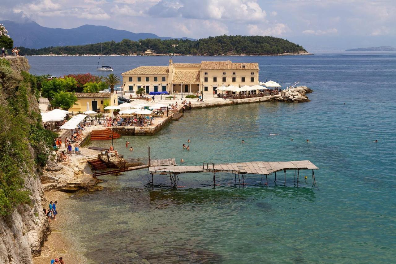 Vakantiehuis Spacious Maisonette - Roof View Of Corfu Port