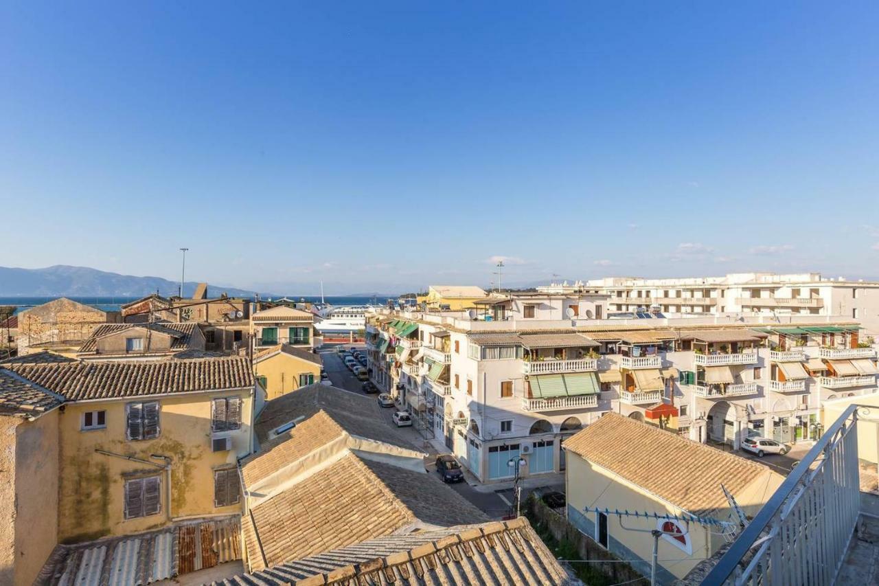 Spacious Maisonette - Roof View Of Corfu Port Vakantiehuis *