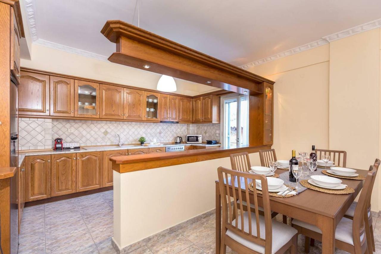 Spacious Maisonette - Roof View Of Corfu Port Vakantiehuis Mantouki